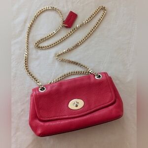 Coach Women's Pebbled Leather Gold Tone Chain Strap Crossbody Purse Cardinal Red